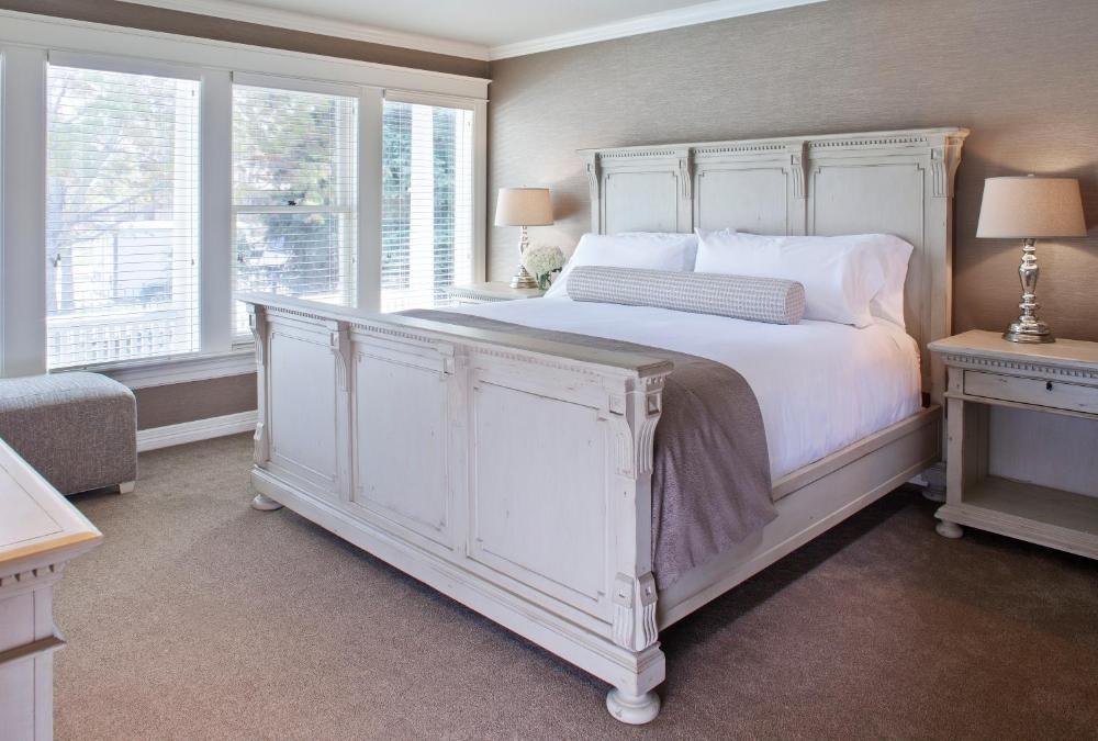 King Room interior